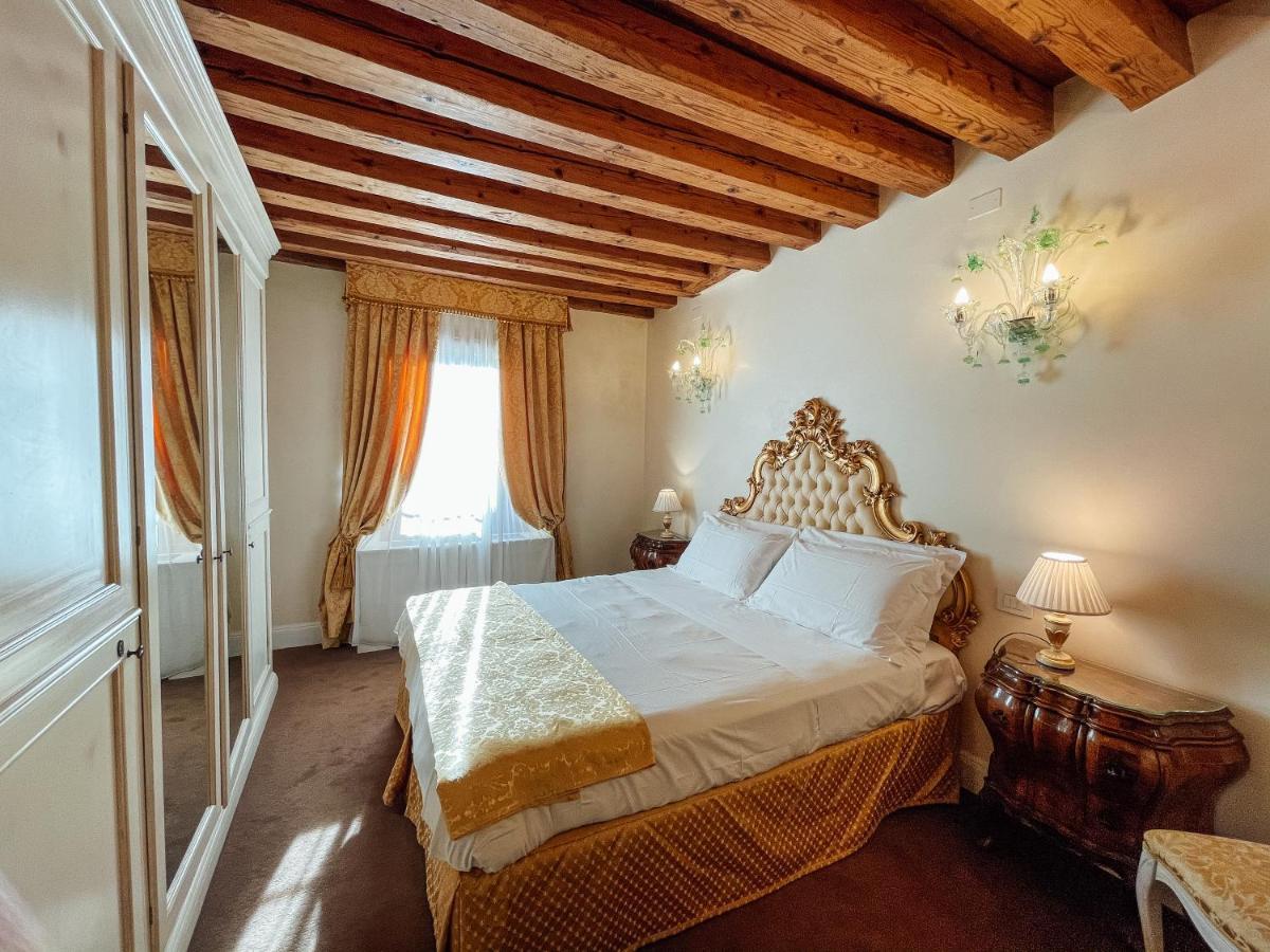 Ai Savi Di Venezia Apartment Bagian luar foto