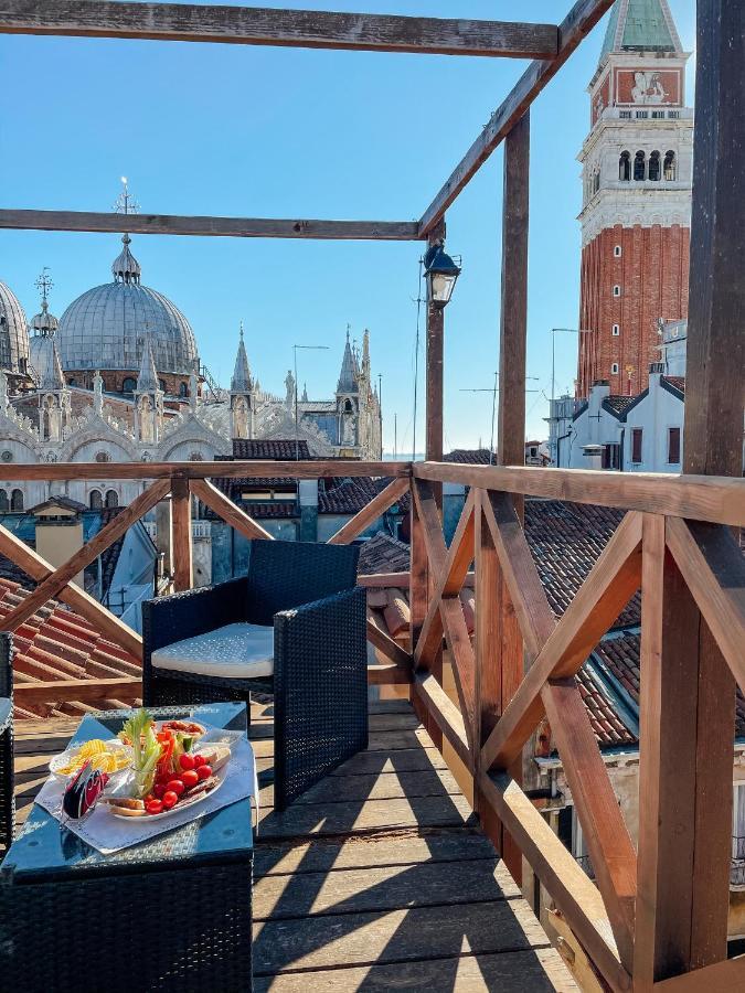 Ai Savi Di Venezia Apartment Bagian luar foto