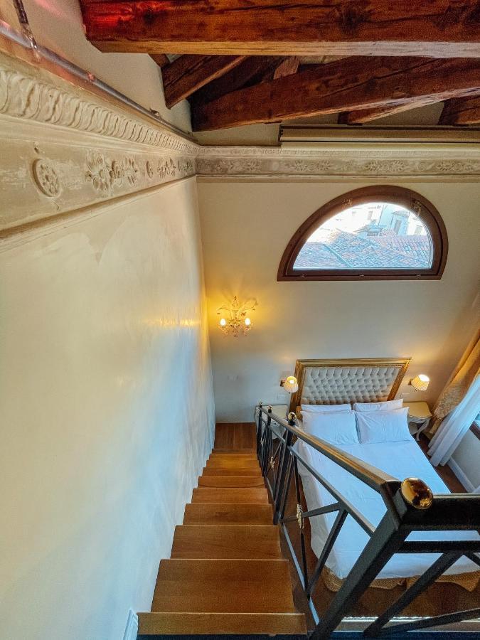Ai Savi Di Venezia Apartment Bagian luar foto