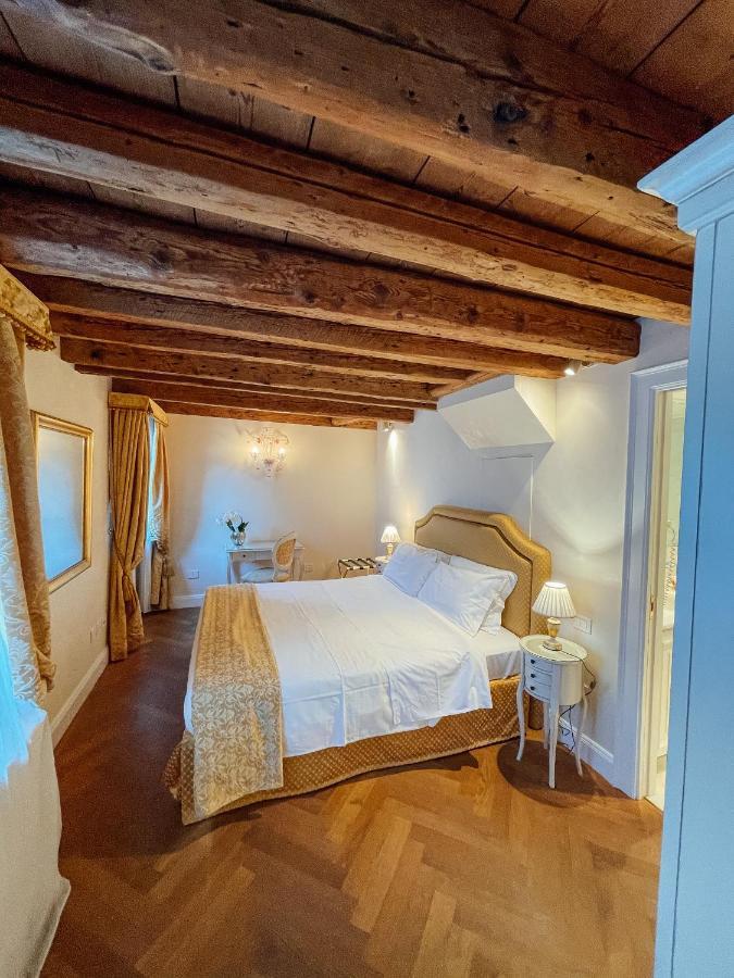 Ai Savi Di Venezia Apartment Bagian luar foto