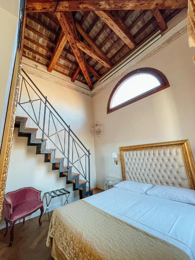 Ai Savi Di Venezia Apartment Bagian luar foto
